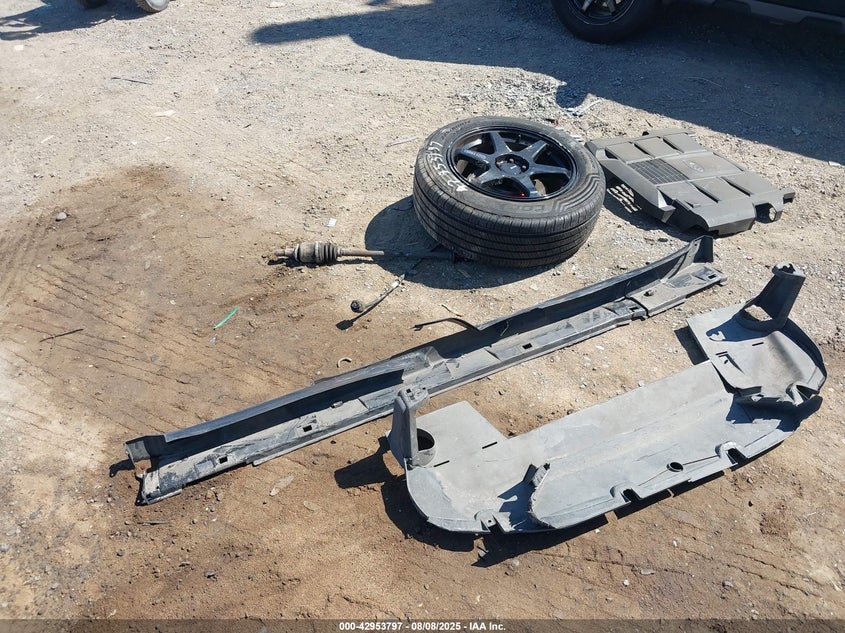 2013 SUBARU OUTBACK 3.6R LIMITED 4S4BRDKC6D2271289