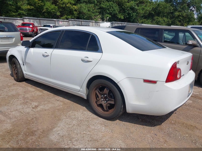 2010 Chevrolet Malibu Ls white sedan flexible 1G1ZA5E01AF105681 photo #4