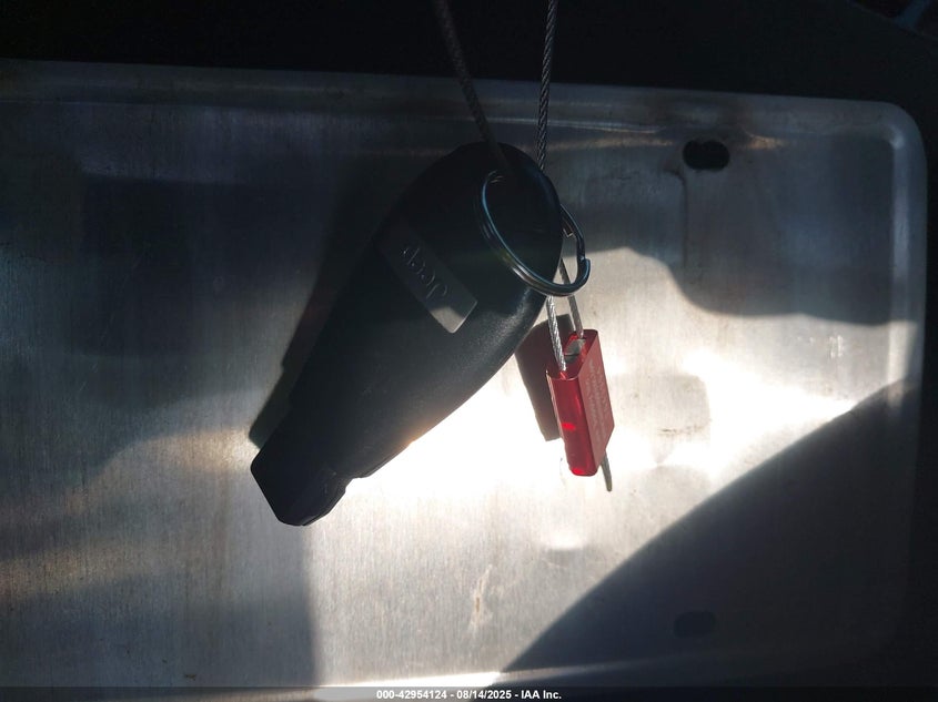 2016 JEEP CHEROKEE LATITUDE - 1C4PJLCS6GW136604