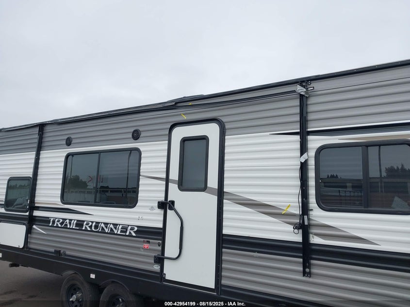 2022 HEARTLAND RV TRAIL RUNNER (VIN: 5SFEB3021NE498090