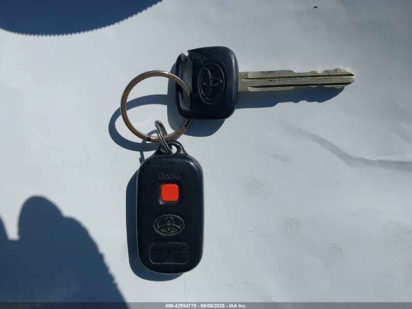 2002 Toyota Sienna Le VIN: 4T3ZF13CX2U483514 Lot: 42954779