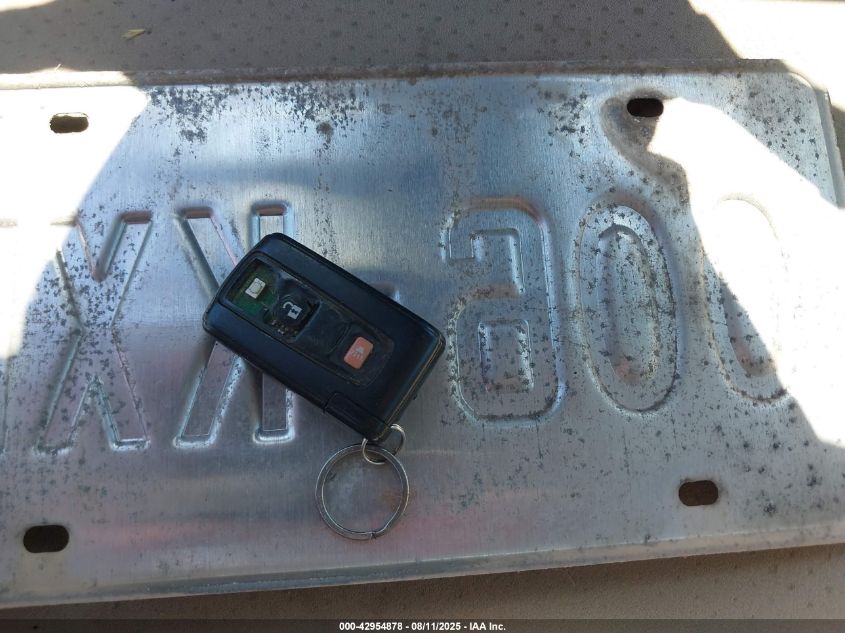 2005 Toyota Prius VIN: JTDKB20U257012358 Lot: 42954878