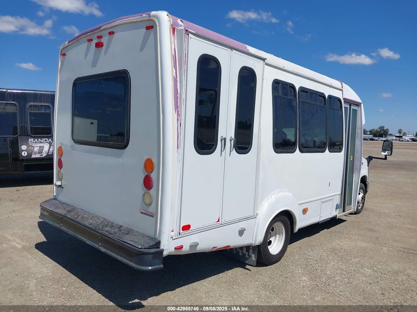 1FDFE4FS5DDA05877 2013 FORD ECONOLINE photo no. 4