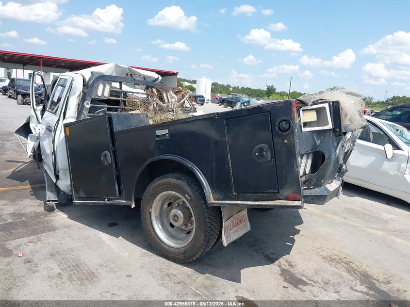 3C7WRLEL7JG218943 2018 RAM 4500 photo no. 3