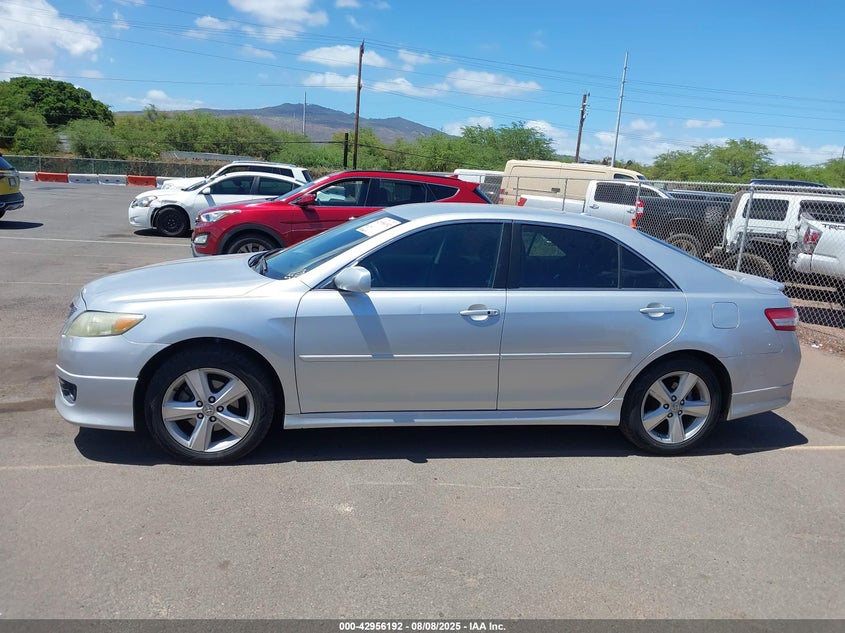 2011 Toyota Camry Se V6 VIN: 4T1BK3EKXBU610154 Lot: 42956192