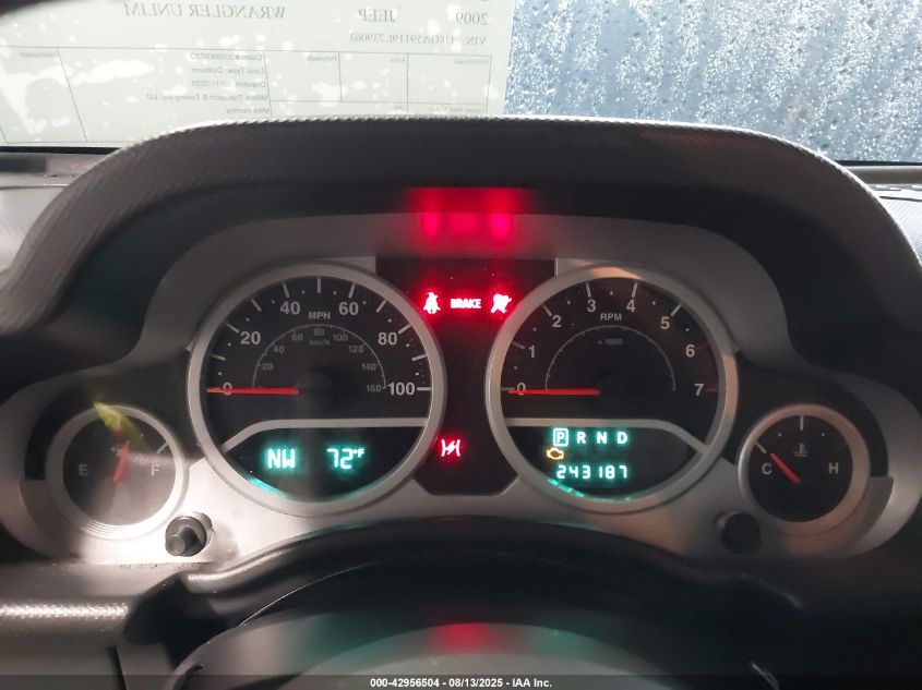 2009 Jeep Wrangler Unlimited Sahara VIN: 1J8GA59119L739063 Lot: 42956504