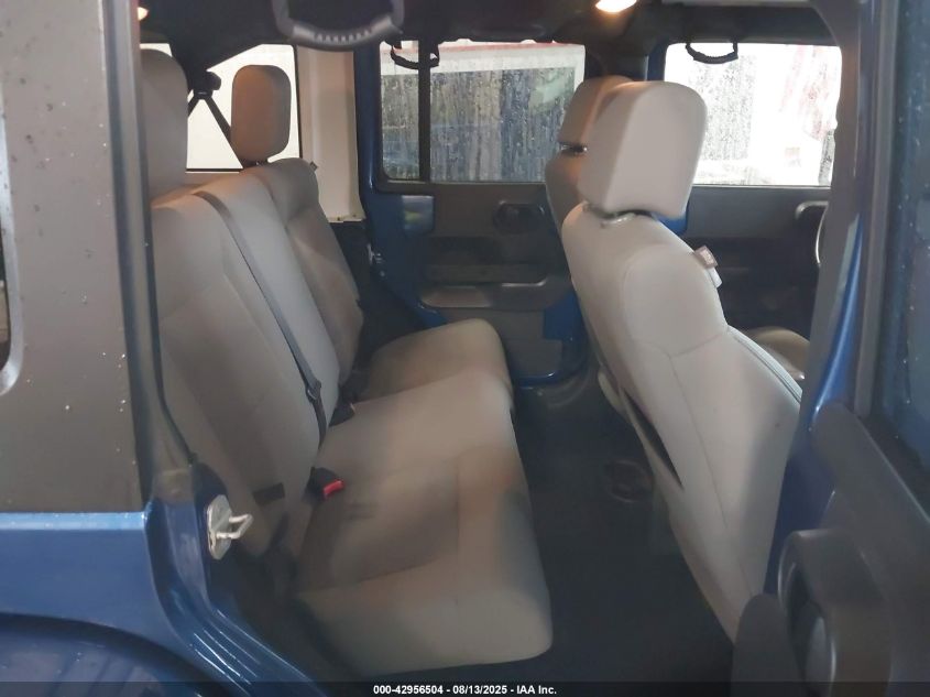 2009 Jeep Wrangler Unlimited Sahara VIN: 1J8GA59119L739063 Lot: 42956504