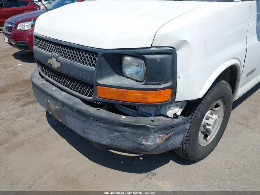 2003 Chevrolet Express VIN: 1GCHG35UX31227268 Lot: 42956663