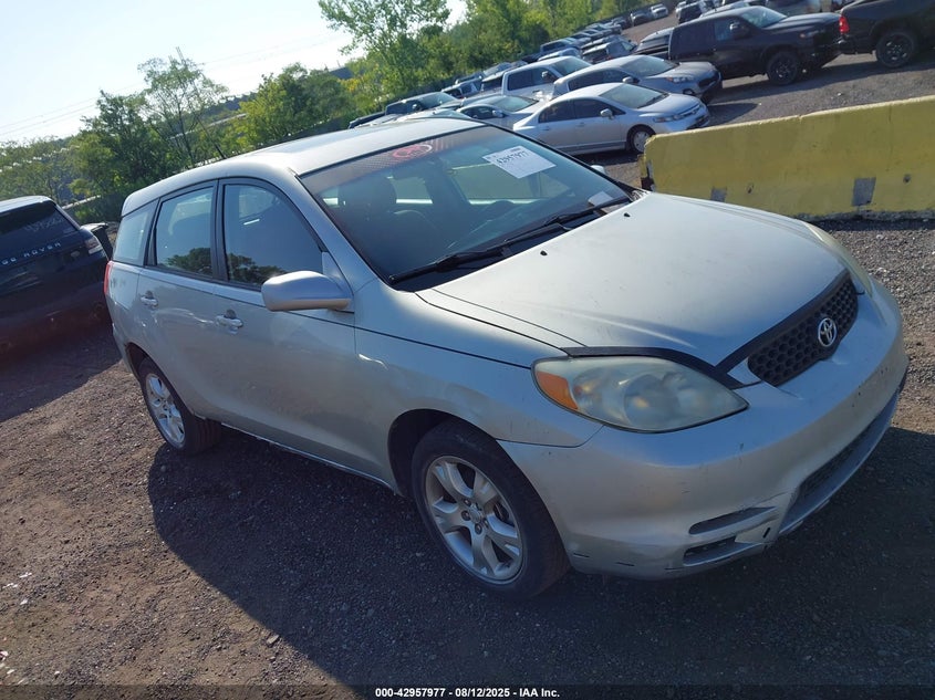 2T1LR38E54C219827 2004 Toyota Matrix Xr auction photo 1