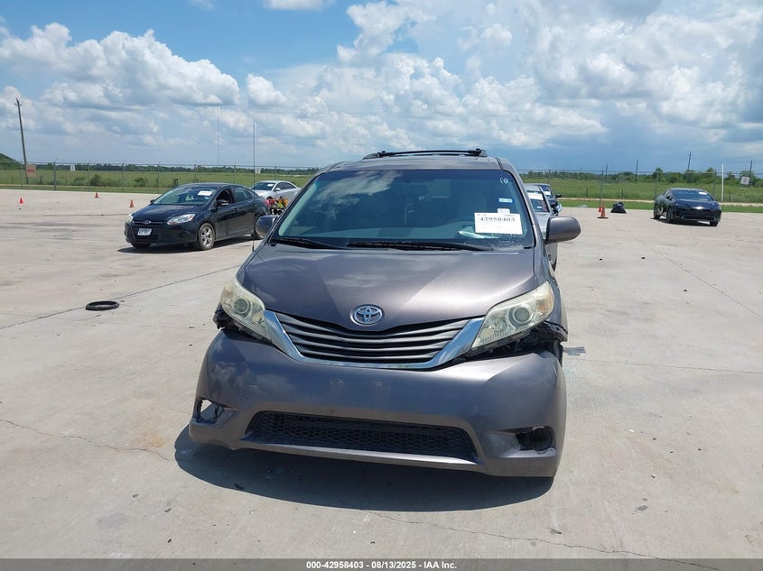 2012 Toyota Sienna Xle V6 8 Passenger VIN: 5TDYK3DCXCS263181 Lot: 42958403