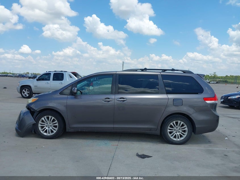 2012 Toyota Sienna Xle V6 8 Passenger VIN: 5TDYK3DCXCS263181 Lot: 42958403