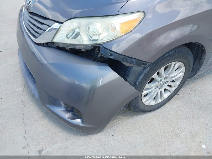 2012 Toyota Sienna Xle V6 8 Passenger VIN: 5TDYK3DCXCS263181 Lot: 42958403