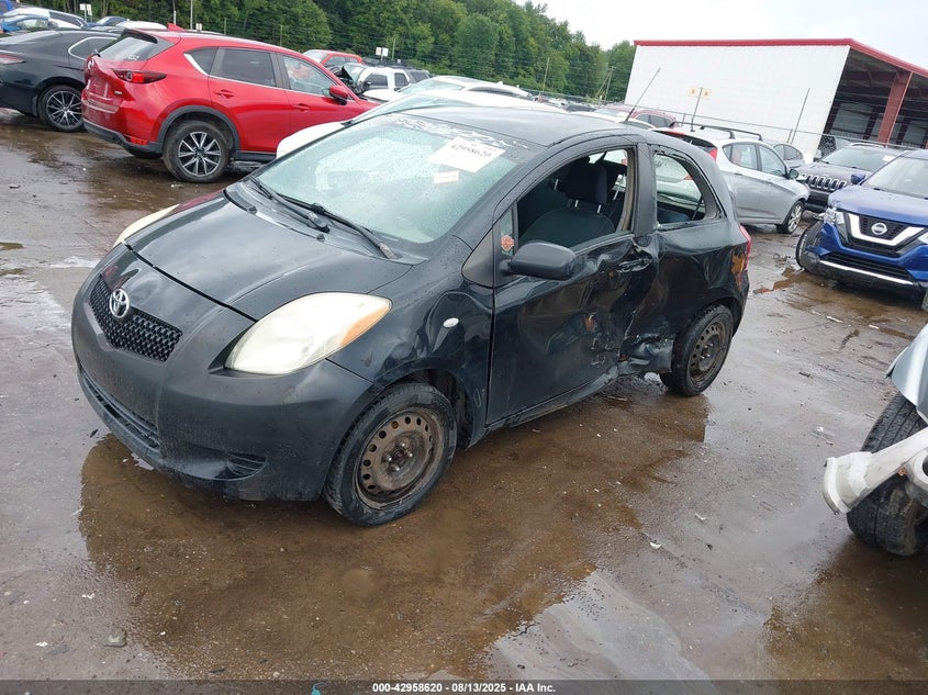 JTDJT923275112285 2007 TOYOTA YARIS photo no. 2