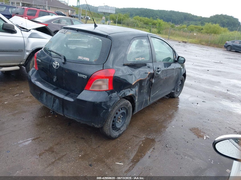 JTDJT923275112285 2007 TOYOTA YARIS photo no. 4
