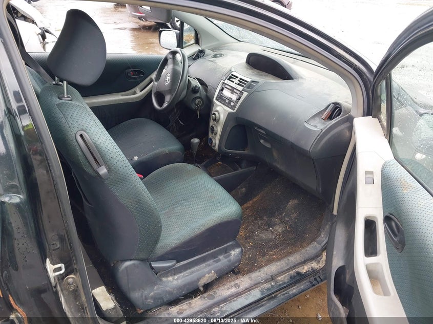 JTDJT923275112285 2007 TOYOTA YARIS photo no. 5