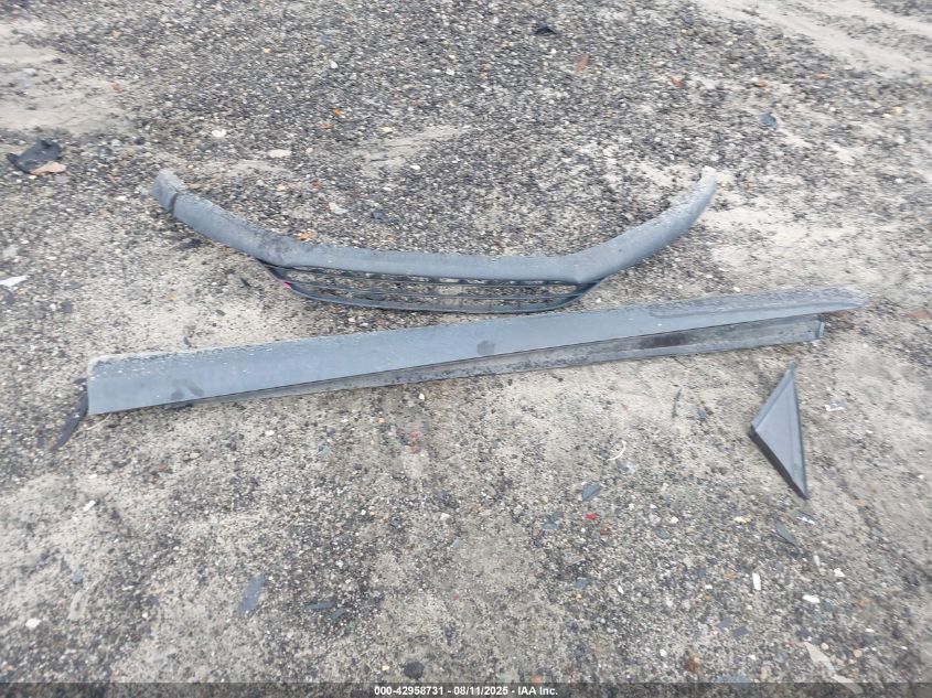 2015 Ford Focus Se VIN: 1FADP3K21FL281915 Lot: 42958731