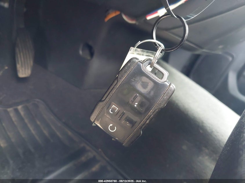 2019 CHEVROLET SILVERADO 1500 CUSTOM - 1GCRYBEH5KZ396421