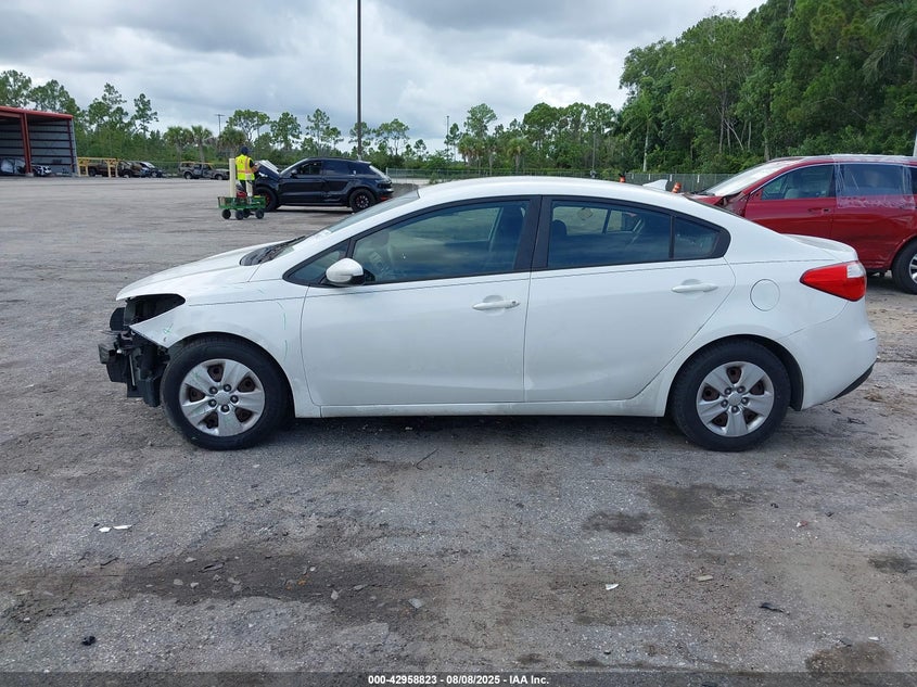 2016 KIA FORTE LX - KNAFK4A60G5471106