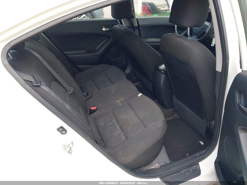 2016 KIA FORTE LX - KNAFK4A60G5471106