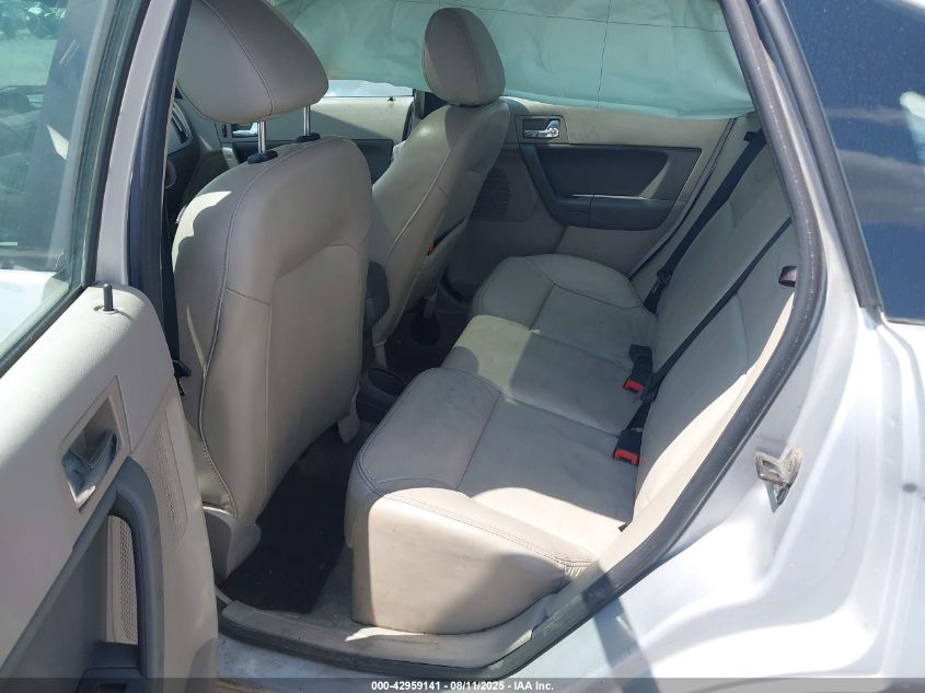 2008 Ford Focus Se/Ses VIN: 1FAHP35N08W240698 Lot: 42959141