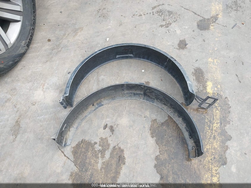 2017 Chevrolet Traverse Ls VIN: 1GNKRFKD9HJ147321 Lot: 42959474