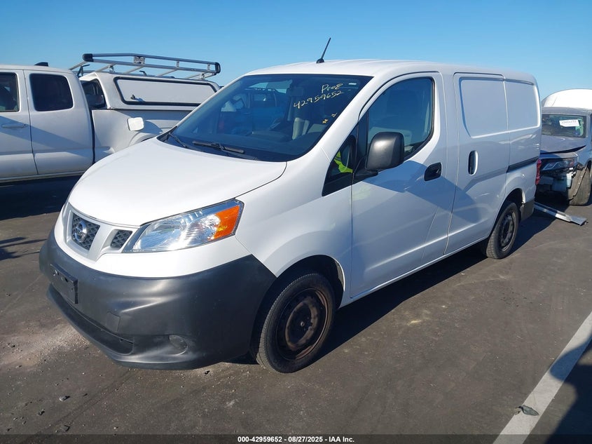 2015 NISSAN NV200 SV 3N6CM0KN1FK713160