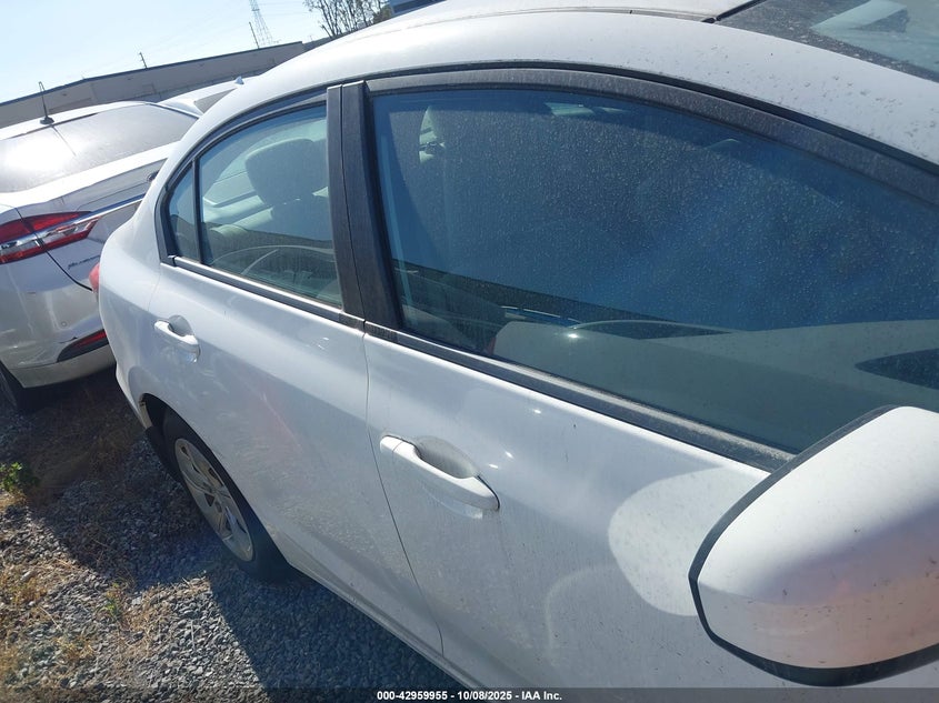 2015 Honda Civic Lx VIN: 2HGFB2F57FH558517 Lot: 42959955