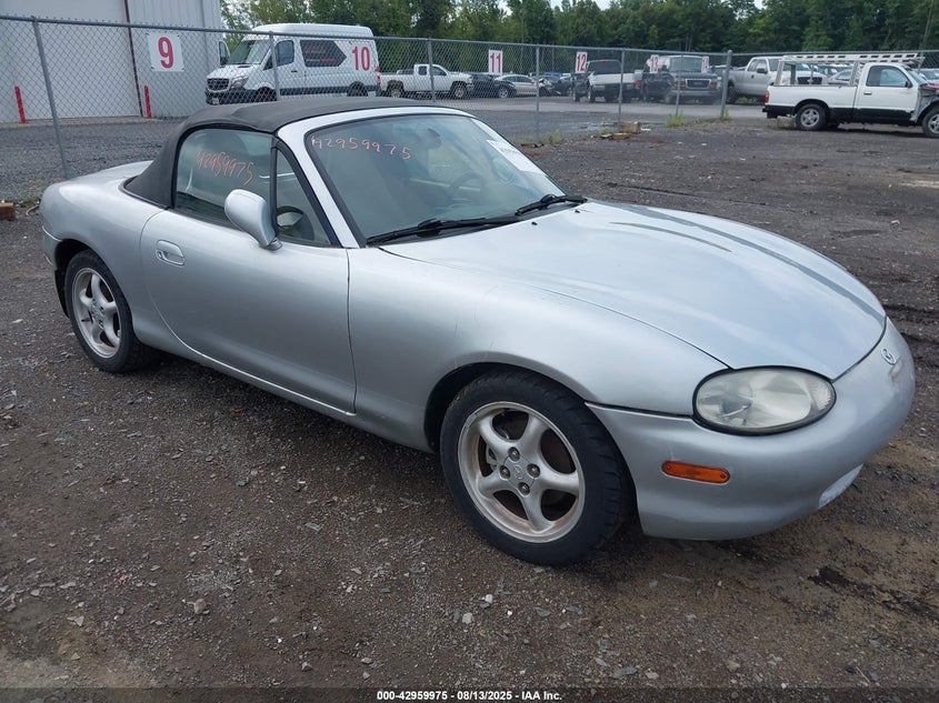 2000 Mazda Mx-5 Miata Ls/Special Edition silver cabrio gasoline JM1NB3531Y0151252 photo #1