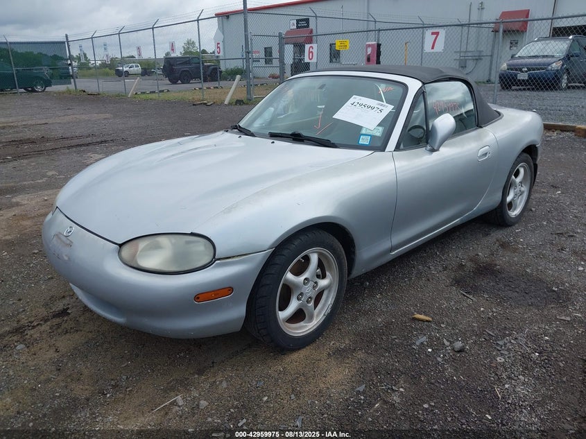 2000 Mazda Mx-5 Miata Ls/Special Edition silver cabrio gasoline JM1NB3531Y0151252 photo #3
