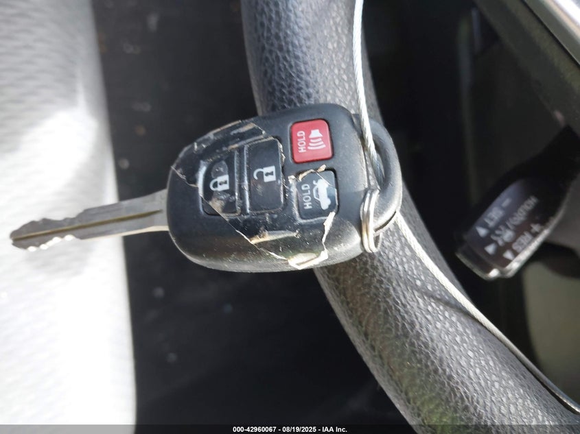 2017 TOYOTA COROLLA LE - 2T1BURHE8HC792644