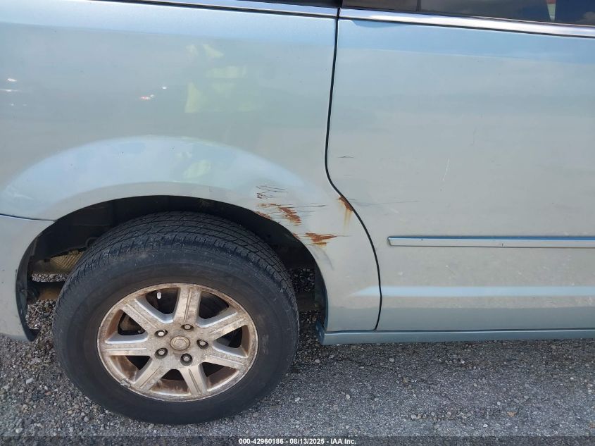 2008 Chrysler Town & Country Touring VIN: 2A8HR54P88R834637 Lot: 42960186