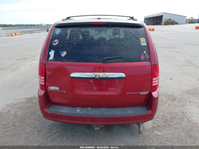 2010 Chrysler Town & Country Touring VIN: 2A4RR5D19AR221398 Lot: 42960984