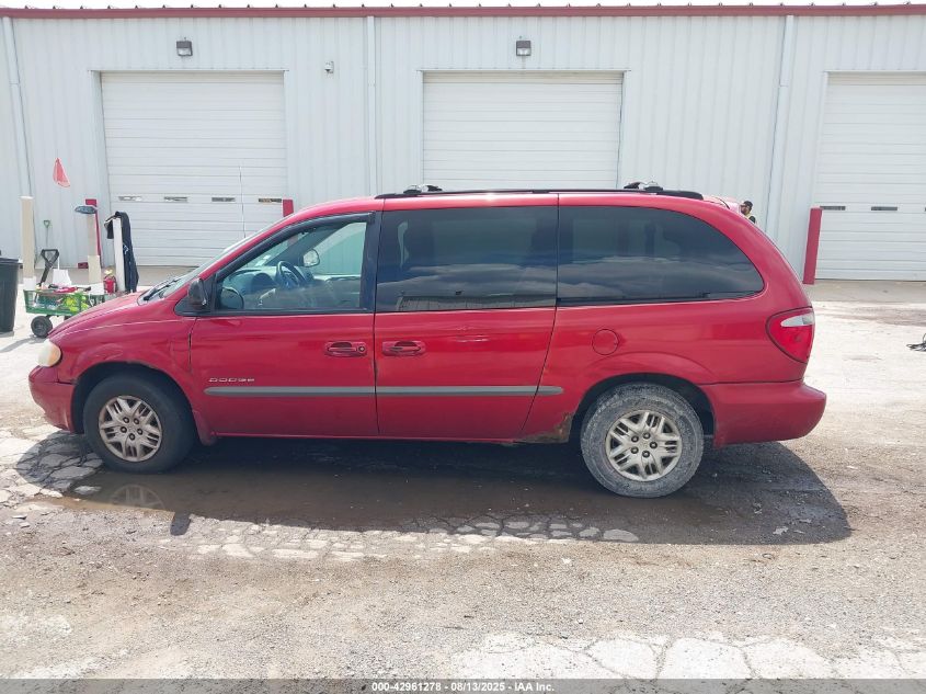 2001 Dodge Grand Caravan Sport VIN: 2B4GP44381R237104 Lot: 42961278