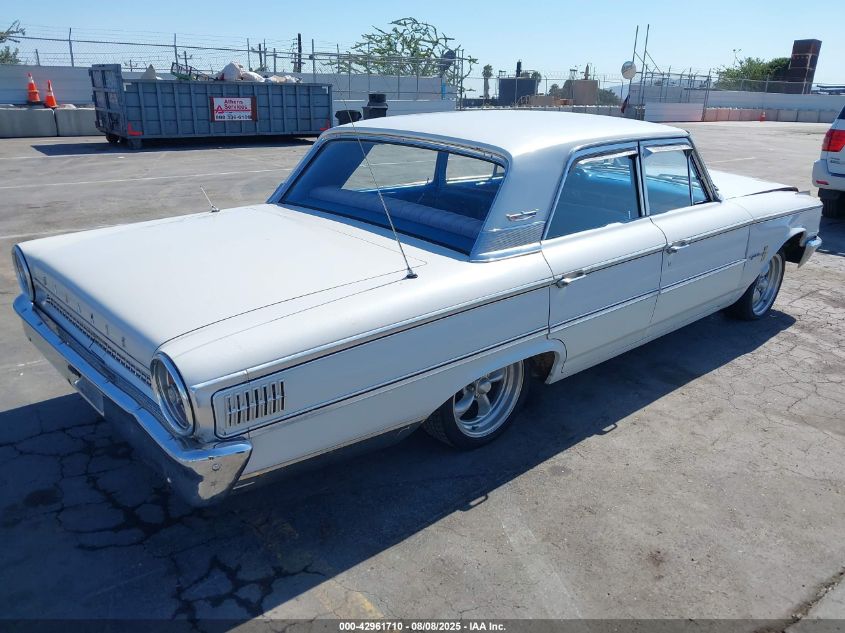 3U62G142880 1963 FORD GALAXIE photo no. 4