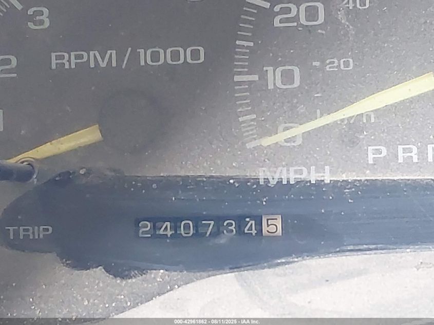 1998 GMC Yukon Slt VIN: 1GKEK13R6WJ705568 Lot: 42961862