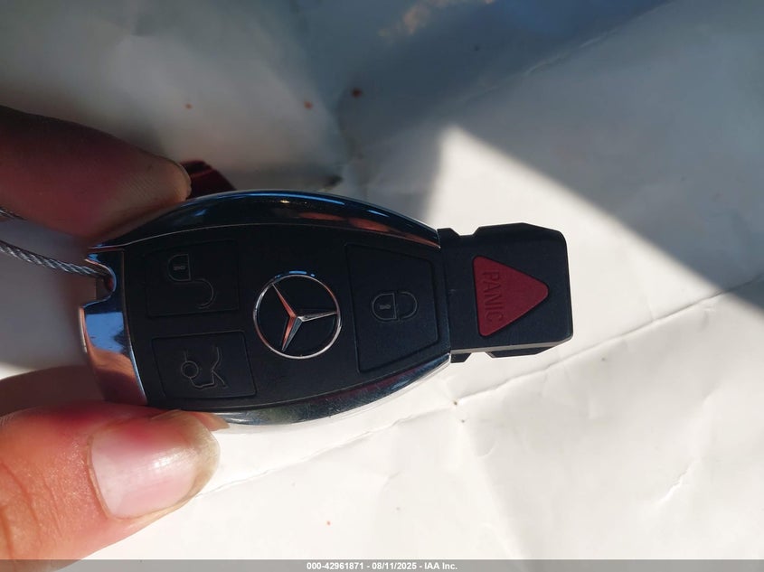 2015 MERCEDES-BENZ CLA 250 4MATIC - WDDSJ4GB8FN272737