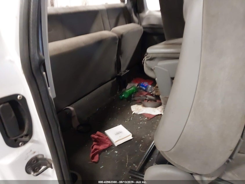 2004 Ford F-250 Lariat/Xl/Xlt VIN: 1FTNX21S64EA71600 Lot: 42962388