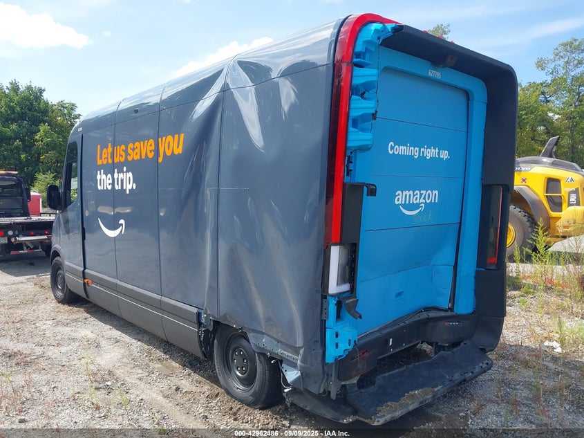 2024 RIVIAN DELIVERY 700 N(VIN: 7FCEHEB2XRN017795