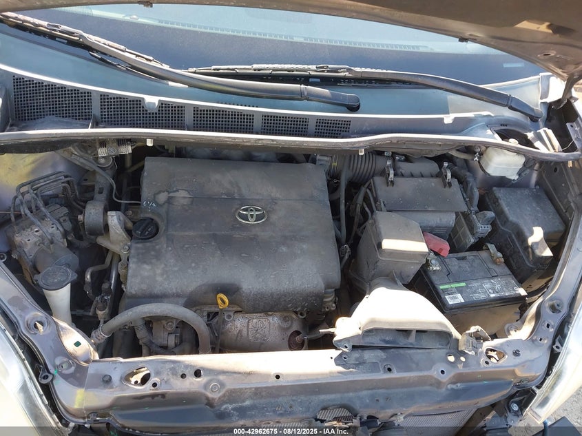 2012 Toyota Sienna Xle V6 8 Passenger VIN: 5TDYK3DC9CS239633 Lot: 42962675