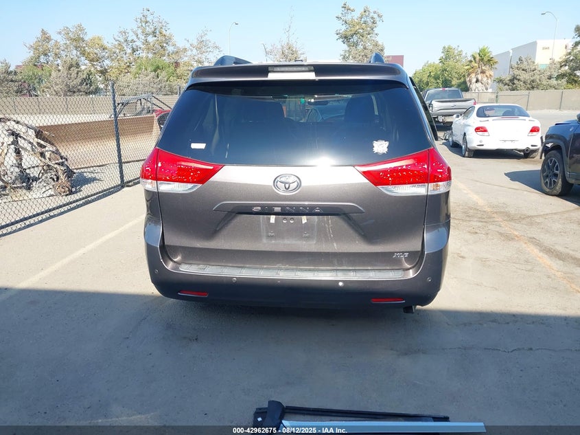 2012 Toyota Sienna Xle V6 8 Passenger VIN: 5TDYK3DC9CS239633 Lot: 42962675