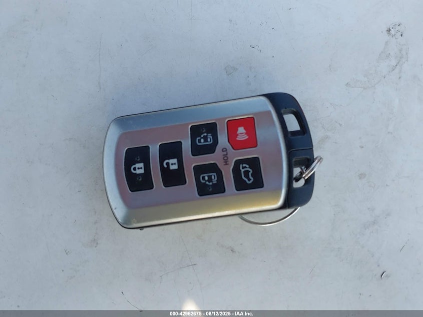 2012 Toyota Sienna Xle V6 8 Passenger VIN: 5TDYK3DC9CS239633 Lot: 42962675