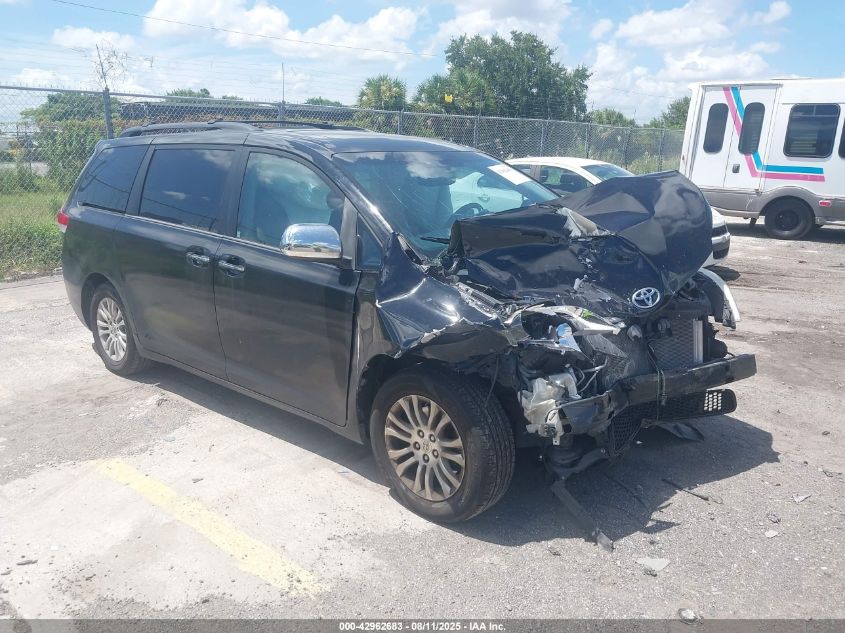TOYOTA SIENNA XLE V6 8 PASSENGER