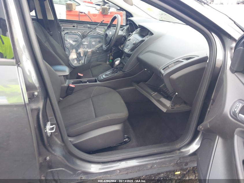 2018 FORD FOCUS SE - 1FADP3F27JL318890