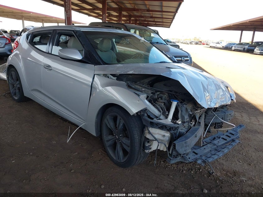 HYUNDAI VELOSTER BASE W/GRAY