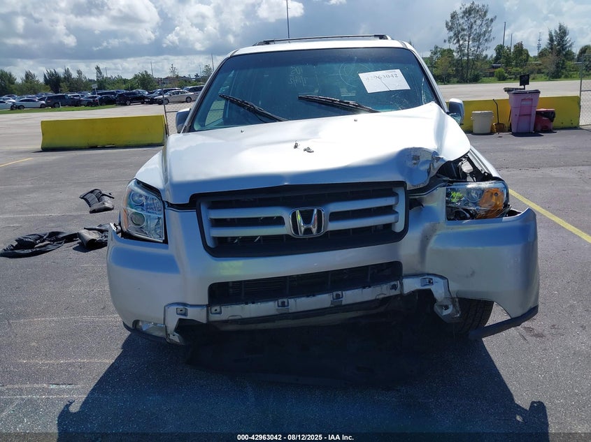 2008 Honda Pilot Se VIN: 5FNYF18388B001058 Lot: 42963042