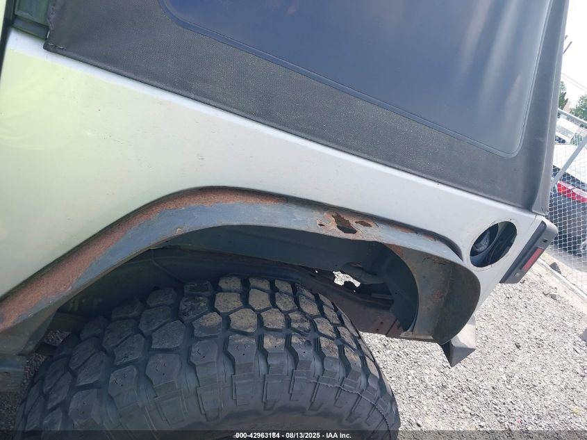 2008 Jeep Wrangler X VIN: 1J4FA24168L509777 Lot: 42963184