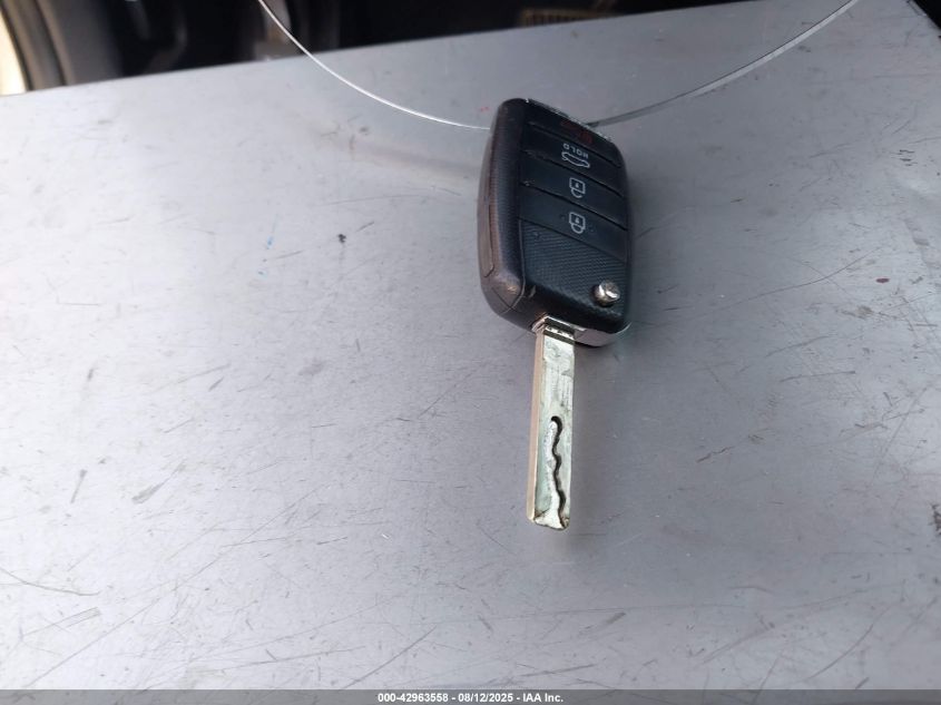 2016 Kia Optima Lx VIN: 5XXGT4L30GG112700 Lot: 42963558