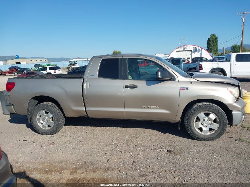 2007 Toyota Tundra Sr5 5.7L V8 VIN: 5TFBV54107X030658 Lot: 42963654