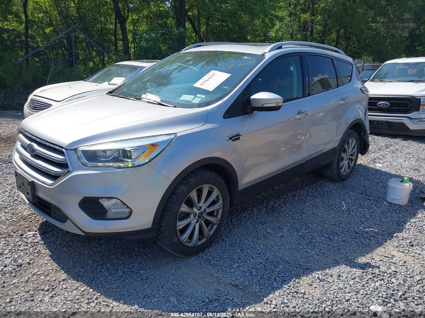 Vin: 1fmcu9j99hue88836, lot: 43458123, ford escape titanium 20172