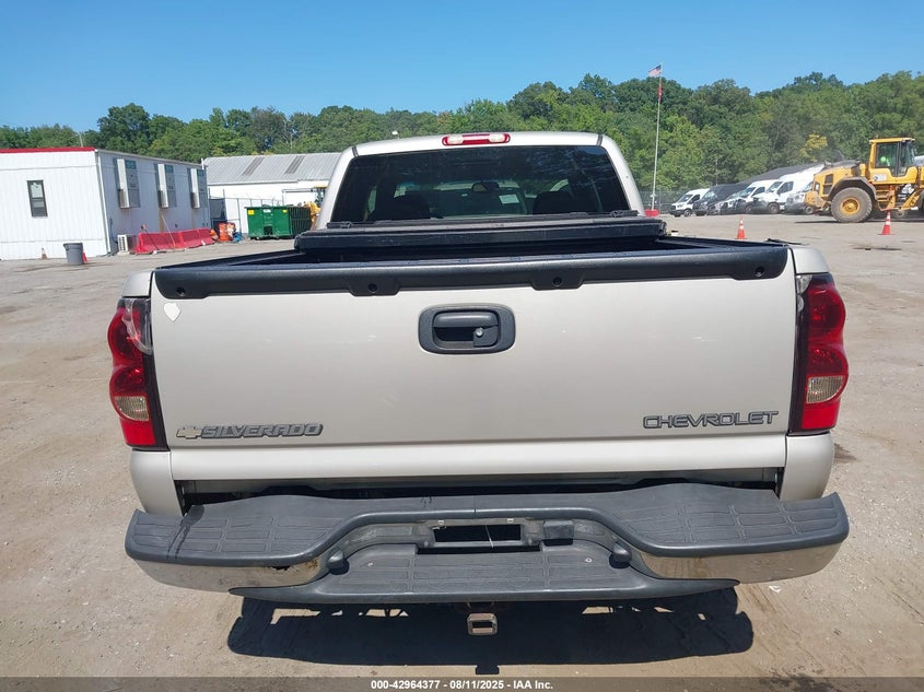 2005 Chevrolet Silverado 1500 Z71 VIN: 1GCEK19B05E284699 Lot: 42964377